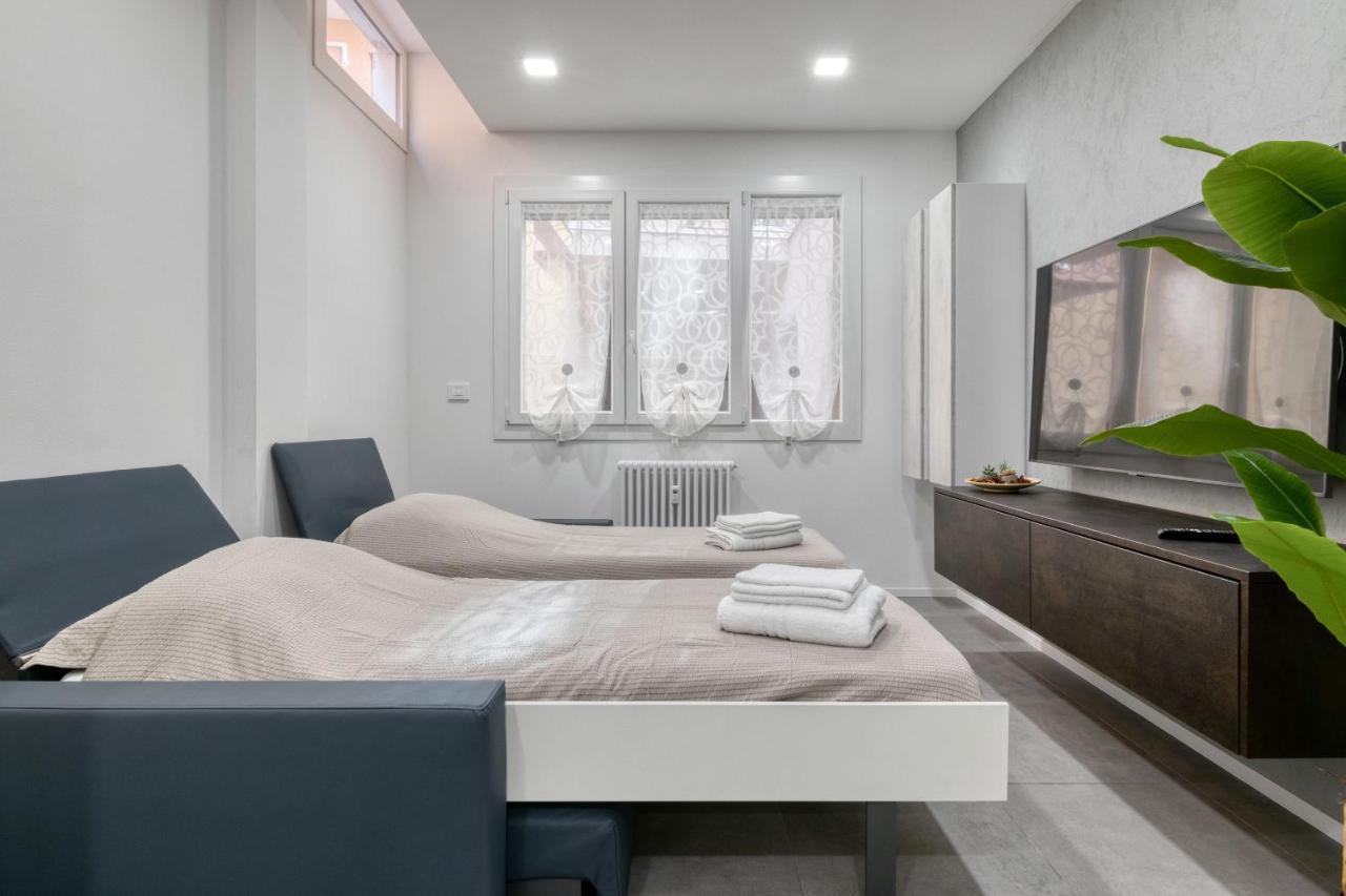 Guest House Ugo Lenzi Bologna Ngoại thất bức ảnh